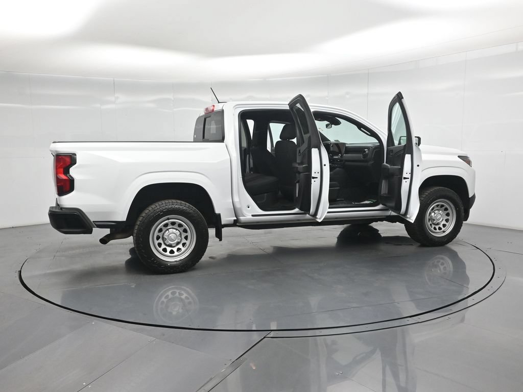 Used 2023 Chevrolet Colorado W/T w/ WT Convenience Package RWD image 4