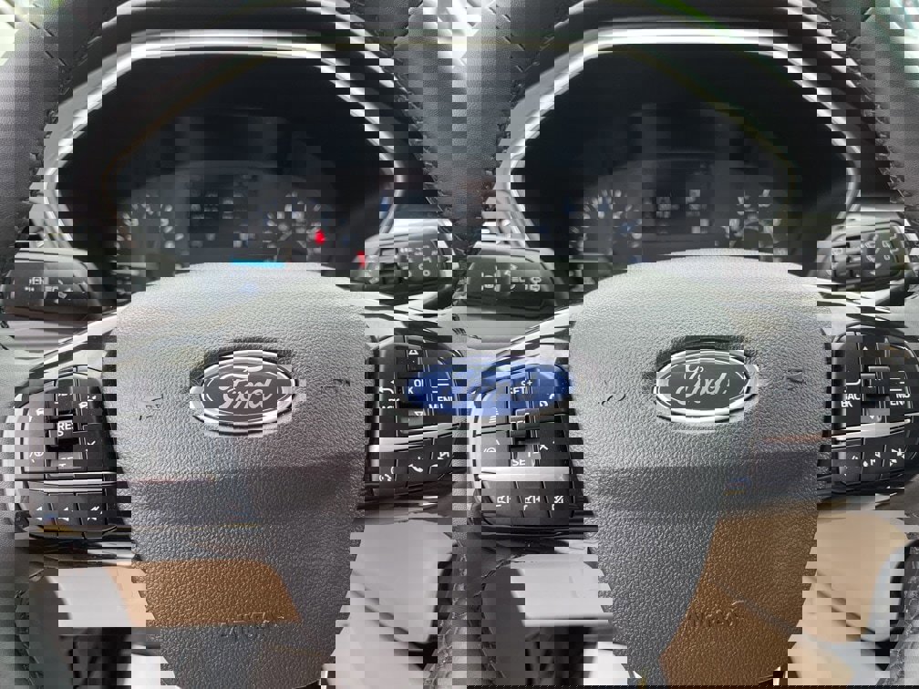 Certified 2022 Ford Escape SEL image 10