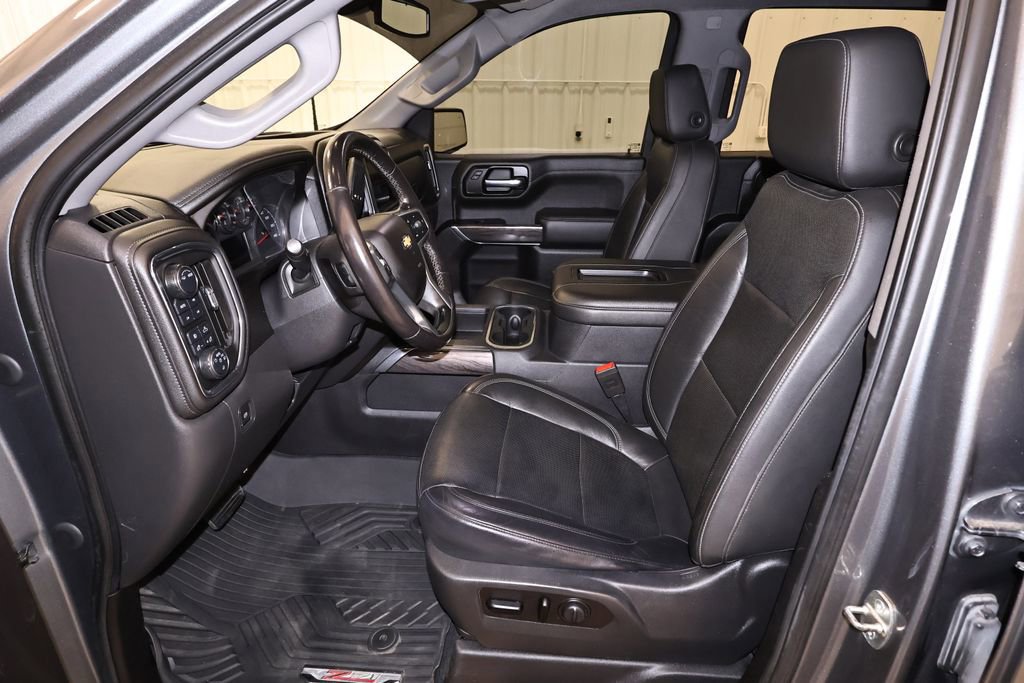 Used 2020 Chevrolet Silverado 1500 LTZ image 17