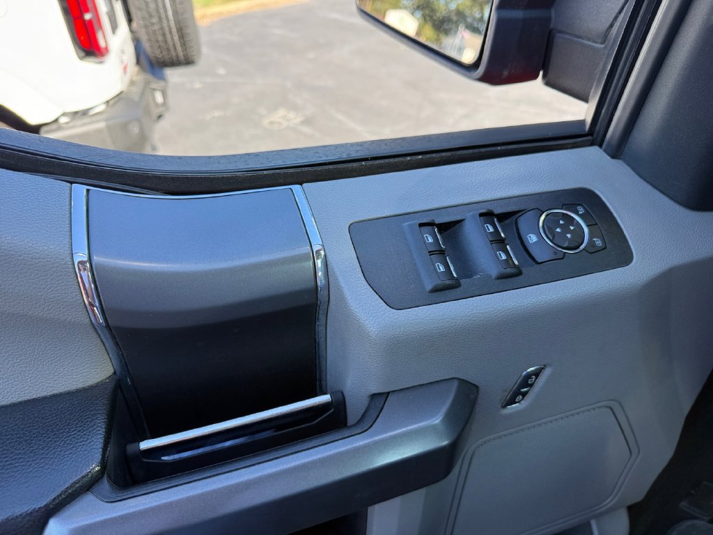 Certified 2019 Ford F150 XLT w/ Equipment Group 302A Luxury AWD/4WD image 19