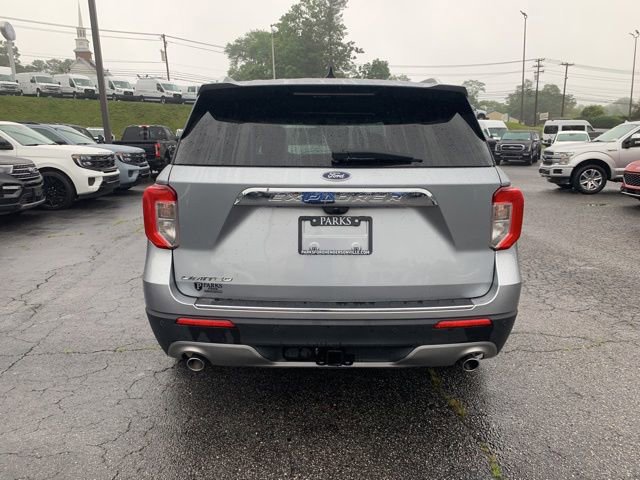Certified 2022 Ford Explorer Limited w/ Equipment Group 301A RWD image 7