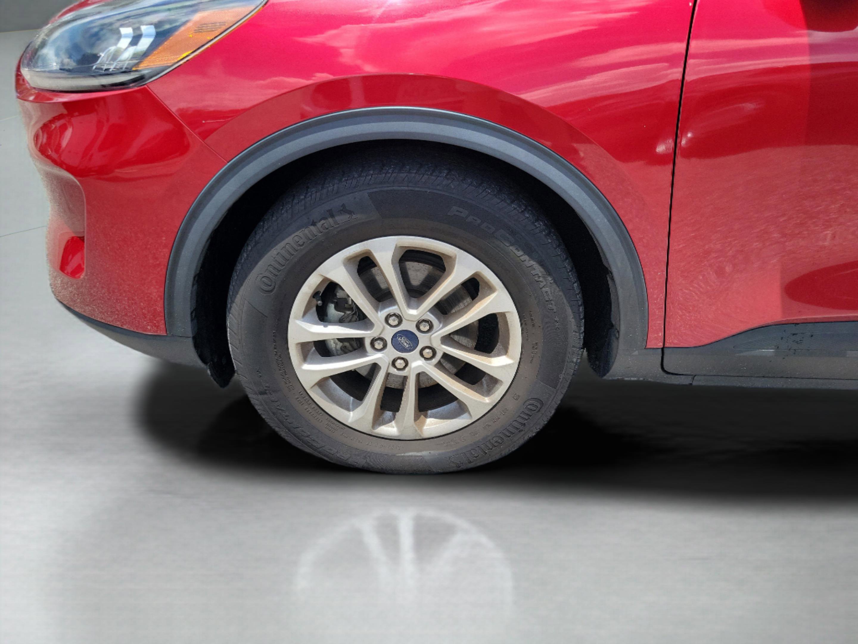 Certified 2021 Ford Escape SE w/ Convenience Package FWD image 32