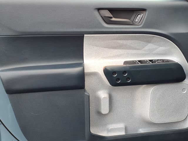 Certified 2023 Ford Maverick XLT FWD image 14