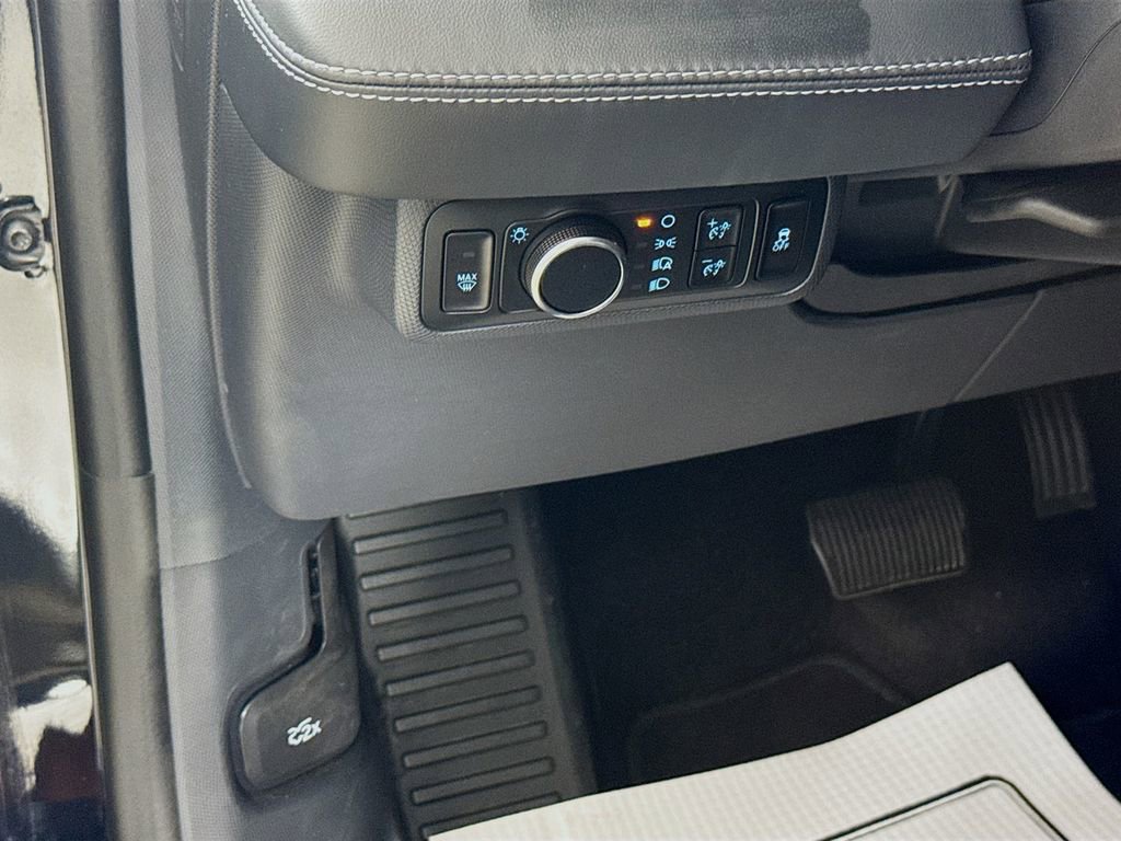 Certified 2024 Ford Mustang Mach-E Select RWD image 10