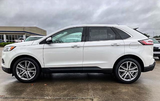 Certified 2024 Ford Edge Titanium w/ Equipment Group 301A AWD/4WD image 2