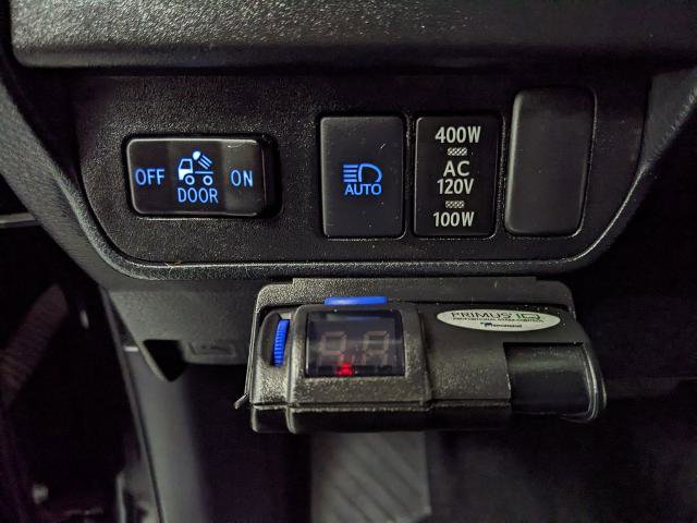 Used 2021 Toyota Tacoma SR5 w/ Trail Edition AWD/4WD image 17