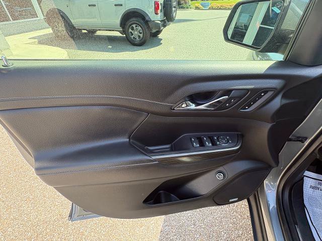 Used 2020 GMC Acadia SLT w/ Premium Package FWD image 10