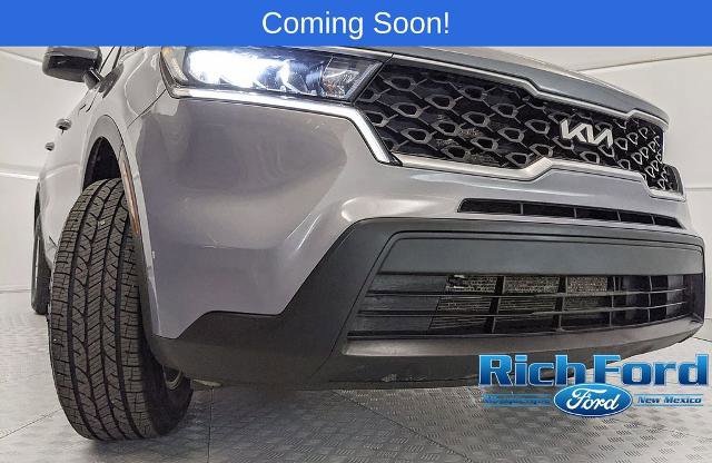 Used 2022 Kia Sorento LX AWD/4WD image 25