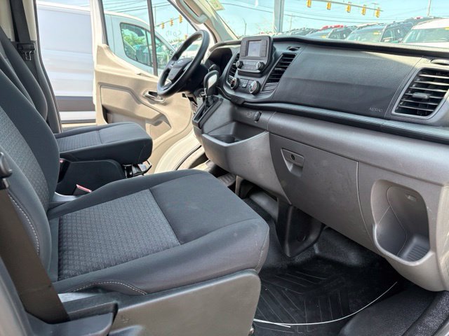Certified 2025 Ford Transit 250 Low Roof w/ Exterior Upgrade Package RWD image 29