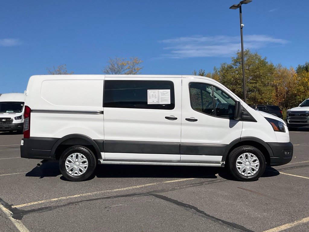 Certified 2025 Ford Transit 250 Low Roof w/ Exterior Upgrade Package RWD image 28