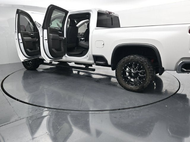 Used 2022 Chevrolet Silverado 2500 LTZ w/ LTZ Plus Package AWD/4WD image 44