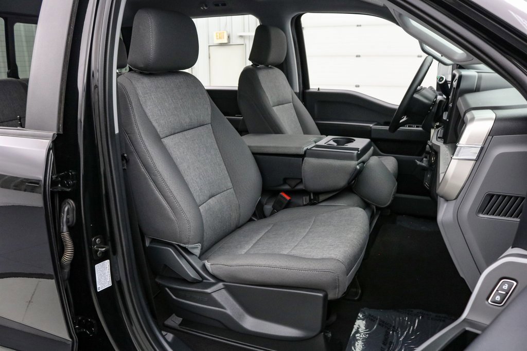 Certified 2025 Ford F250 XL w/ STX Appearance Package image 21