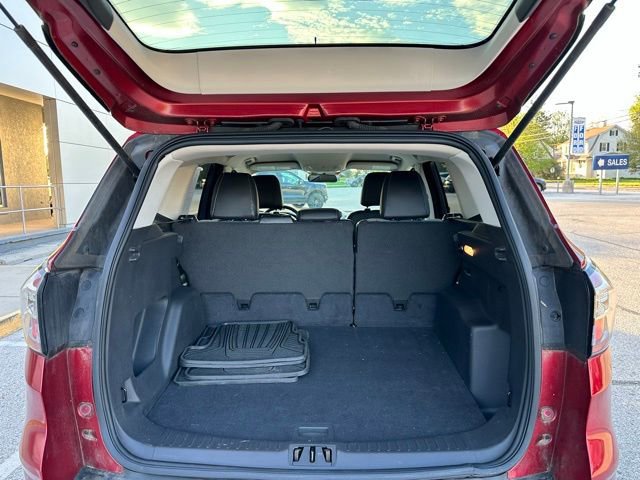 Certified 2017 Ford Escape SE w/ SE Sport Appearance Package AWD/4WD image 24