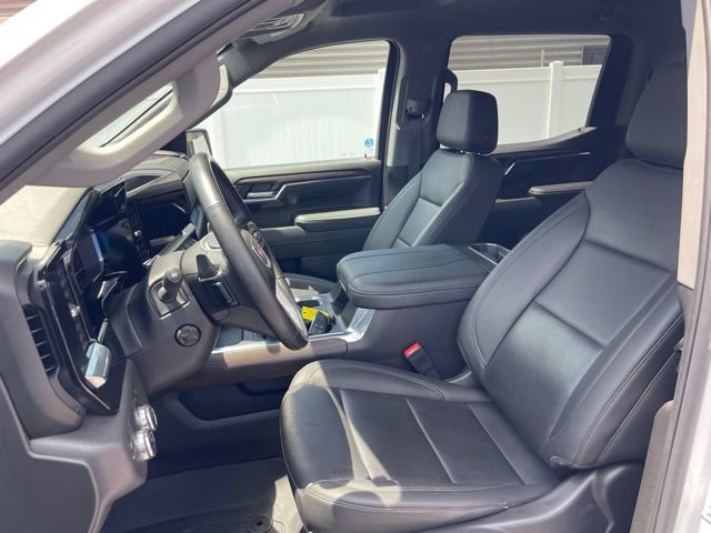 Used 2024 GMC Sierra 1500 SLT RWD image 16