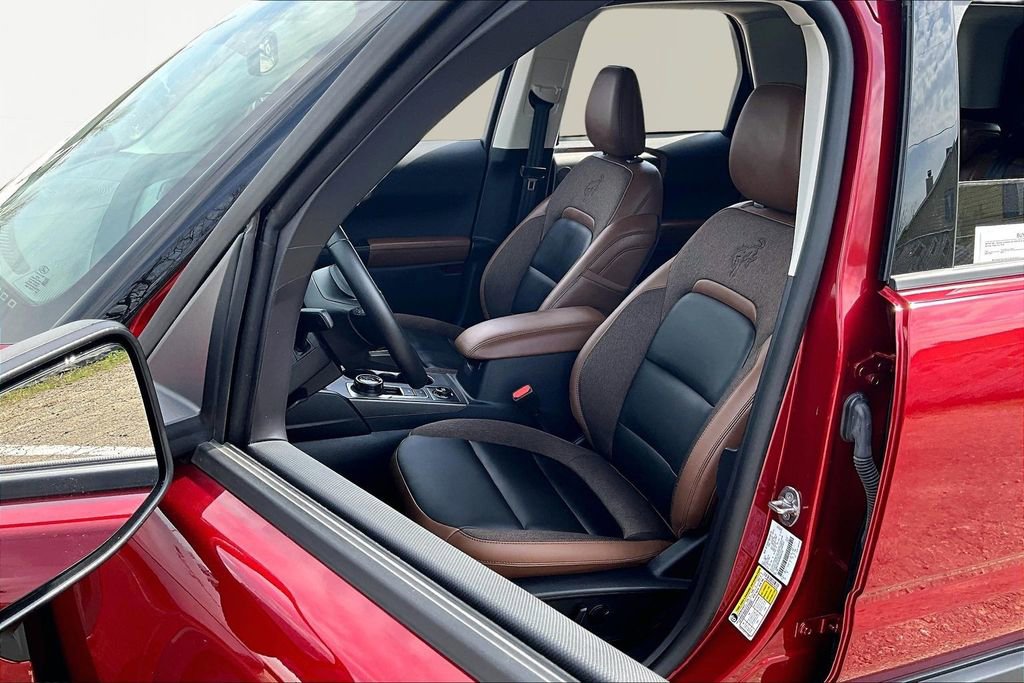 Certified 2025 Ford Bronco Sport Outer Banks w/ Outer Banks Tech Package+ image 25