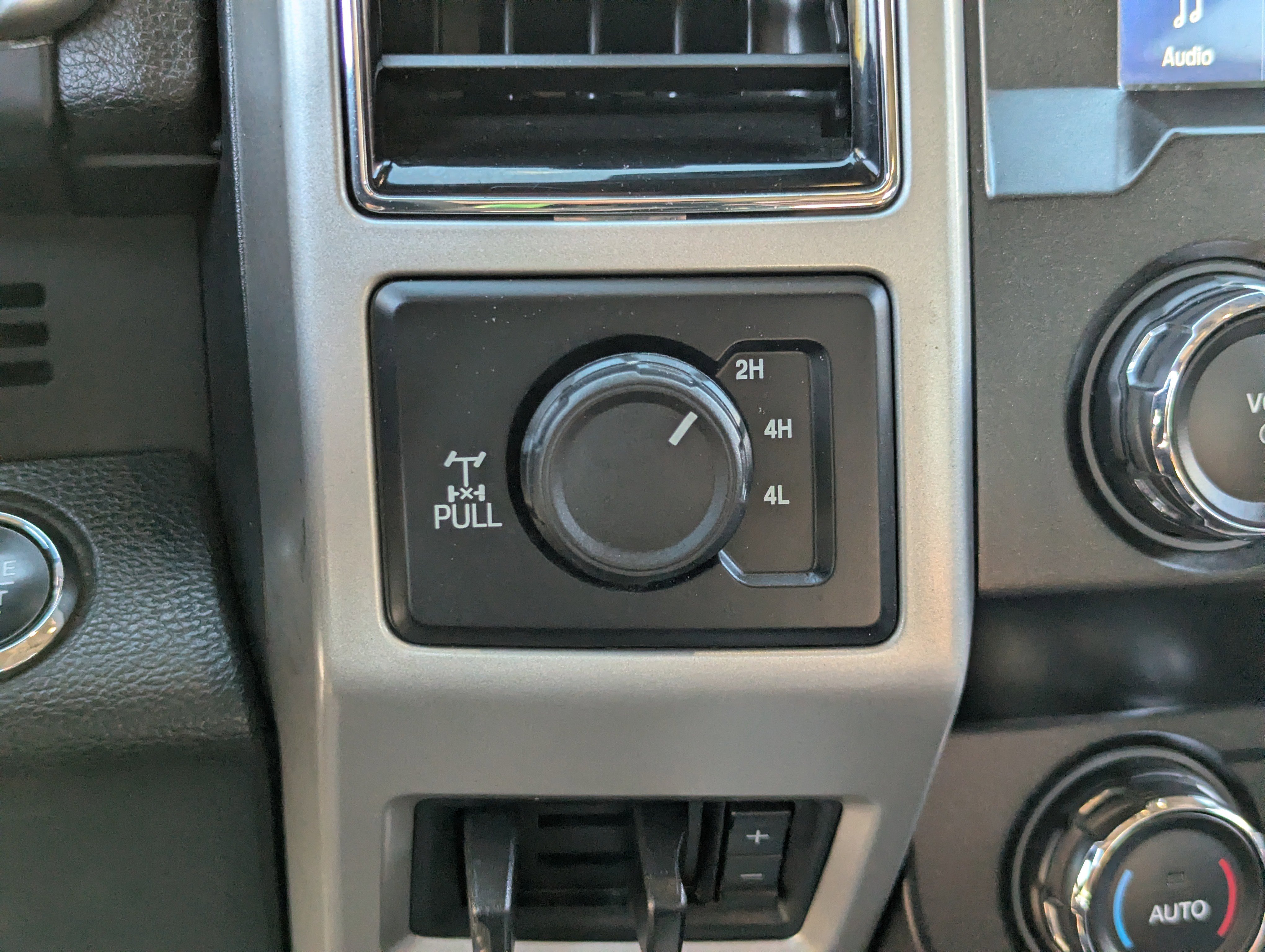 Certified 2021 Ford F250 Lariat AWD/4WD image 29