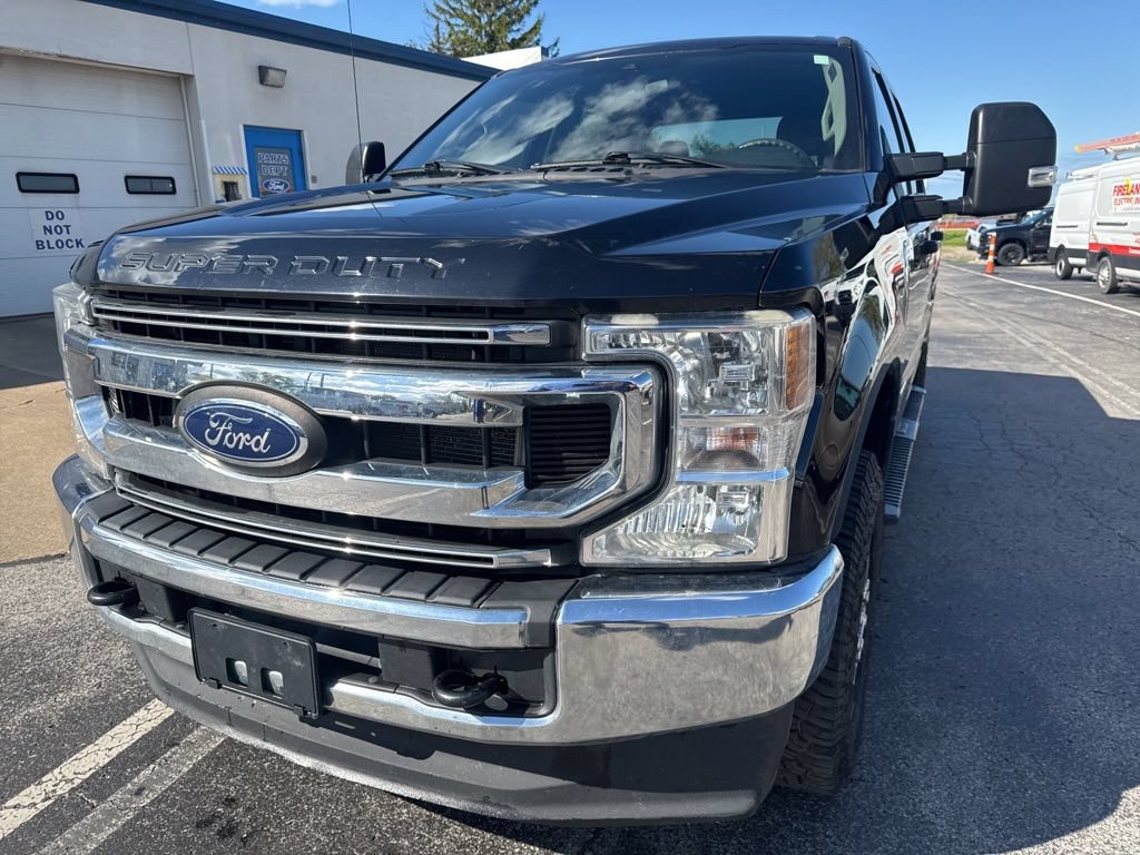 Certified 2021 Ford F250 XLT w/ FX4 Off-Road Package AWD/4WD image 47