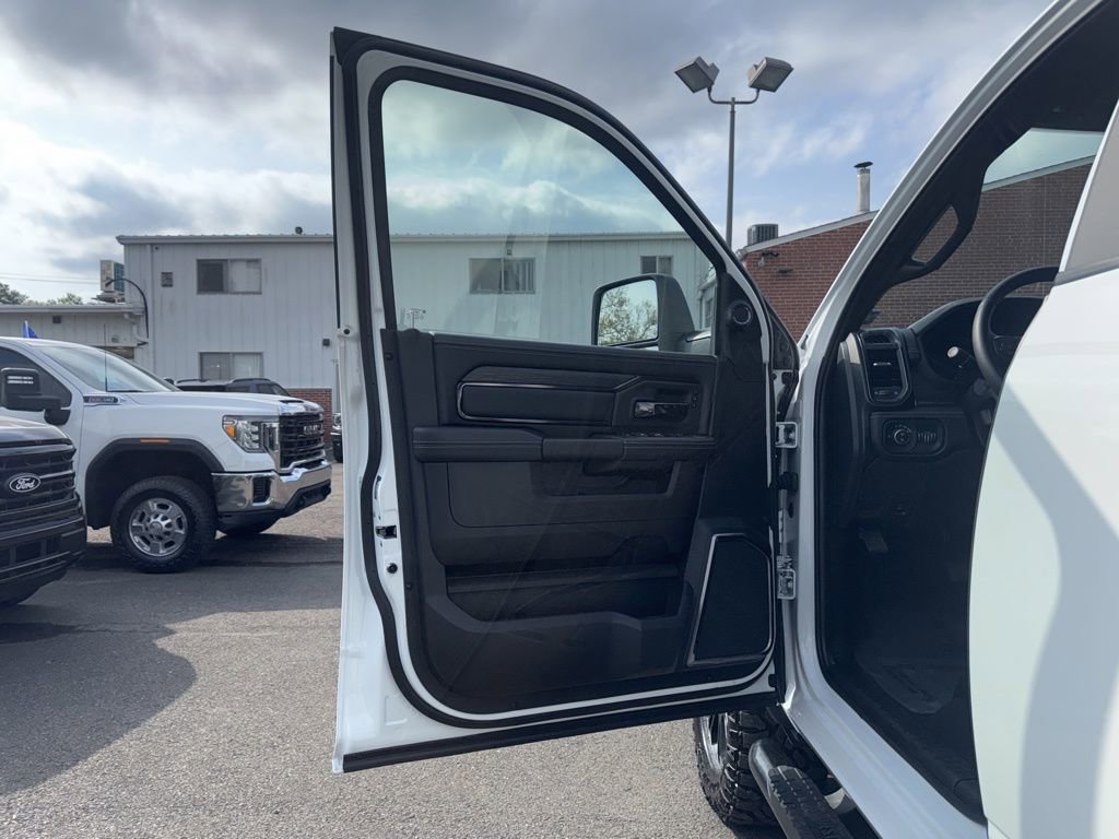 Used 2024 RAM 2500 Rebel w/ Safety Group AWD/4WD image 15