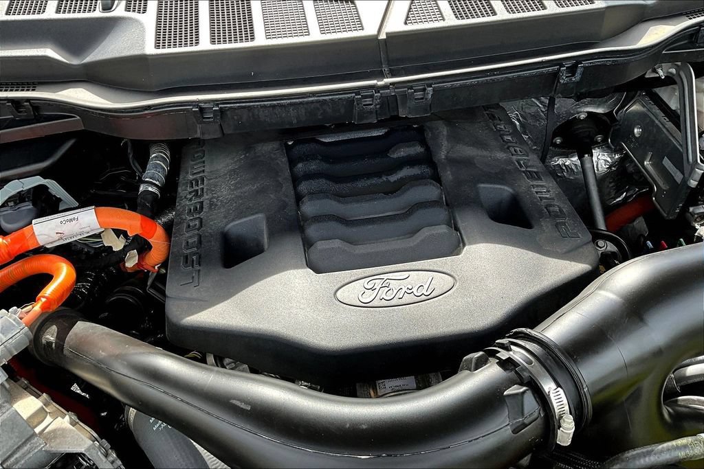 Certified 2023 Ford F150 Lariat w/ Equipment Group 502A High AWD/4WD image 32