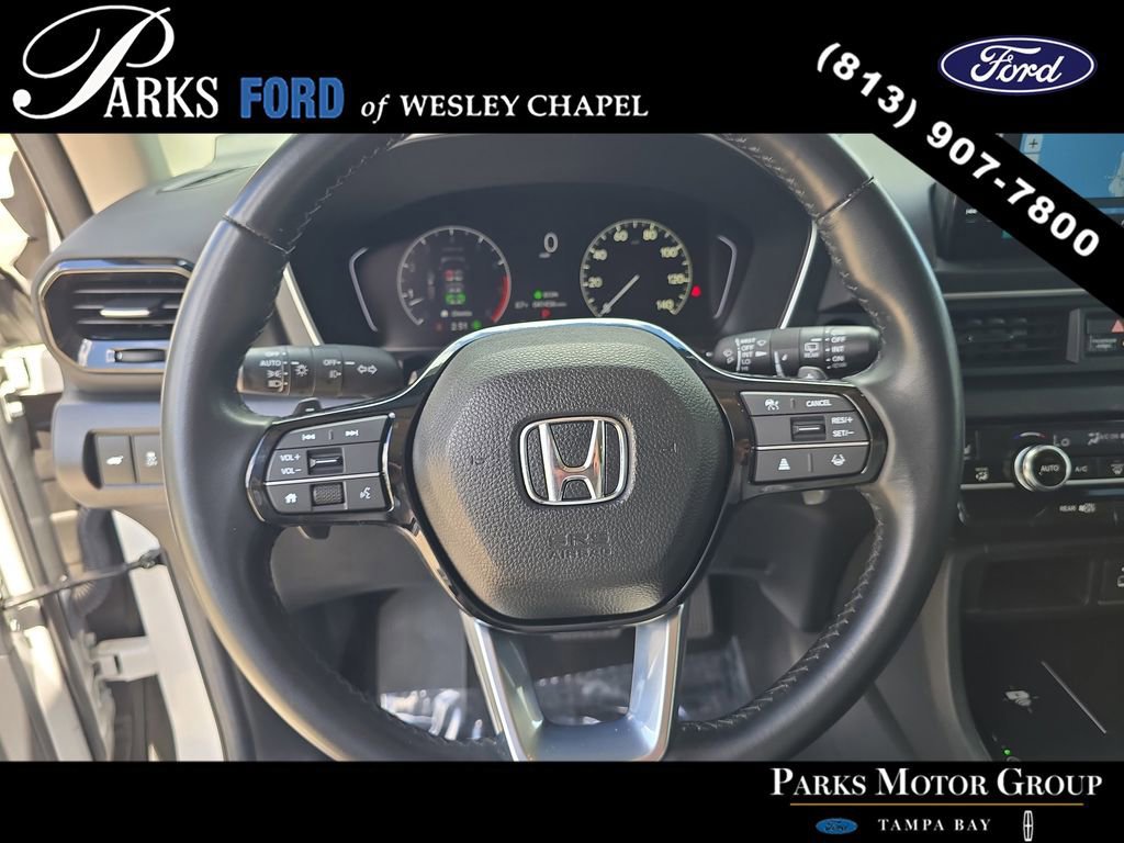 Used 2024 Honda Pilot Touring image 29