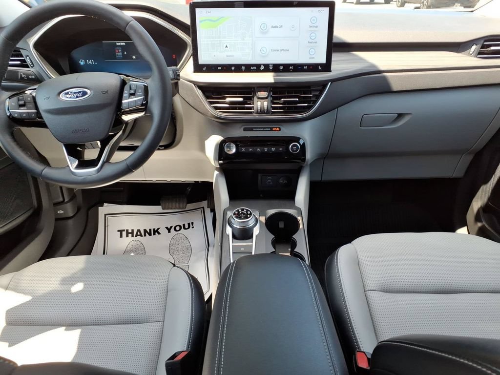 Certified 2023 Ford Escape Platinum AWD/4WD image 10
