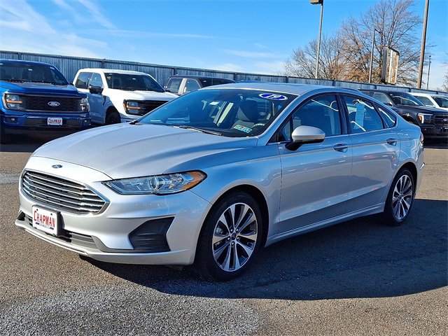 Certified 2019 Ford Fusion SE image 3