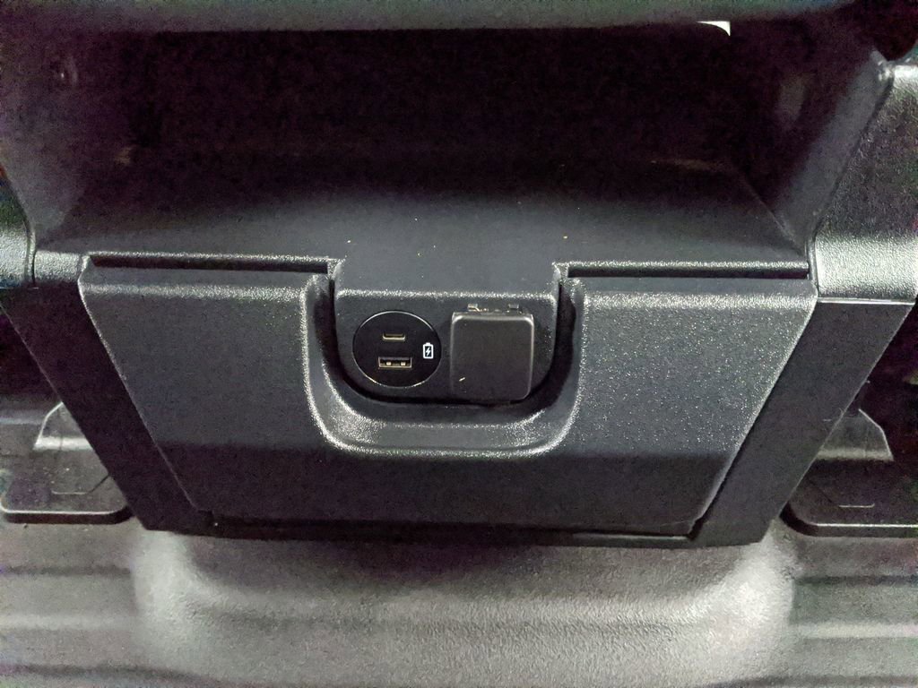 Certified 2022 Ford F150 XL RWD image 13
