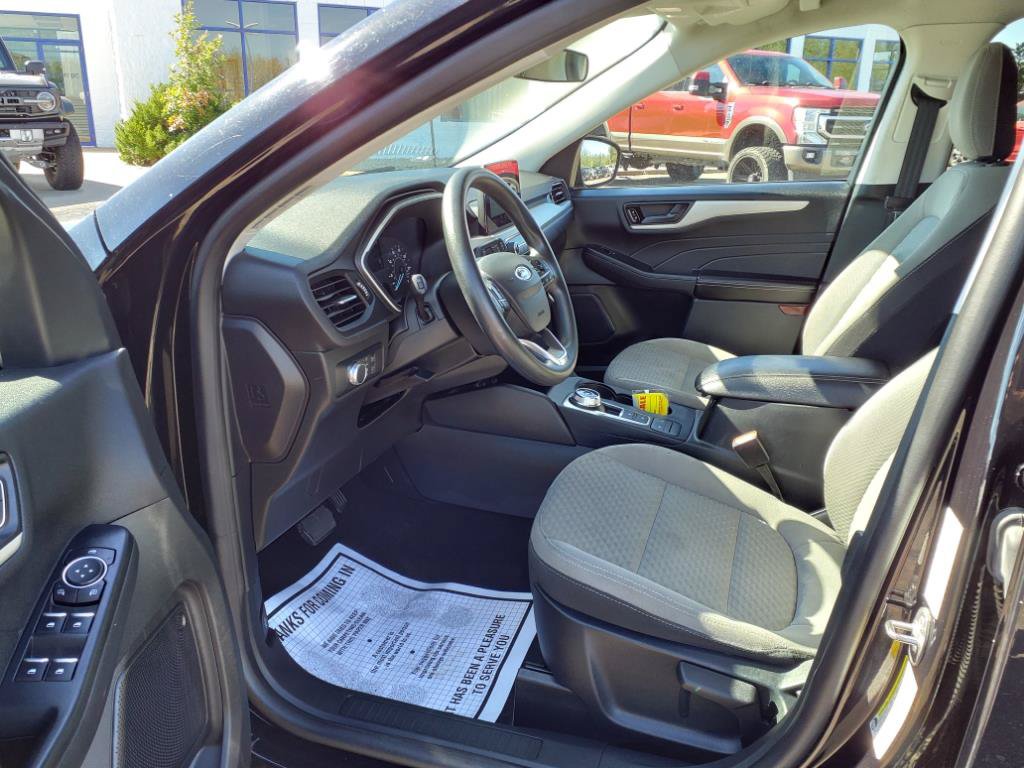 Certified 2022 Ford Escape SE AWD/4WD image 10