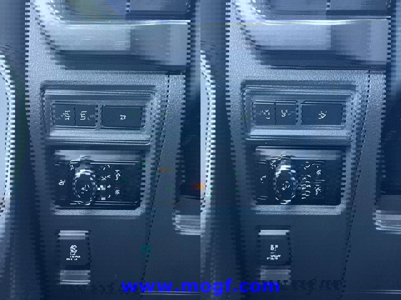 Certified 2023 Ford F150 XLT w/ Equipment Group 302A High image 18