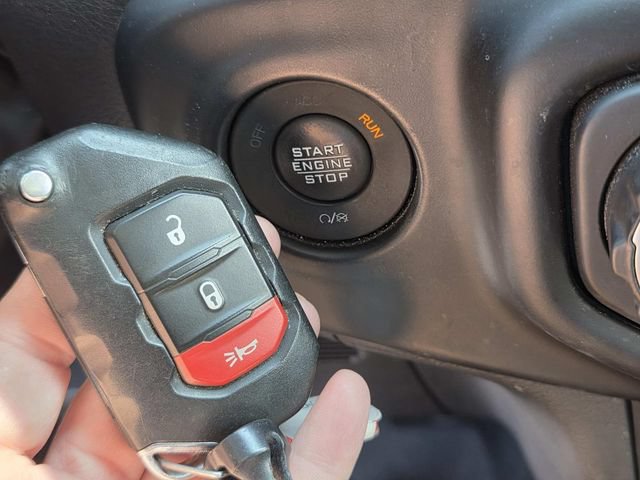 Used 2023 Jeep Wrangler Unlimited Sahara AWD/4WD image 24