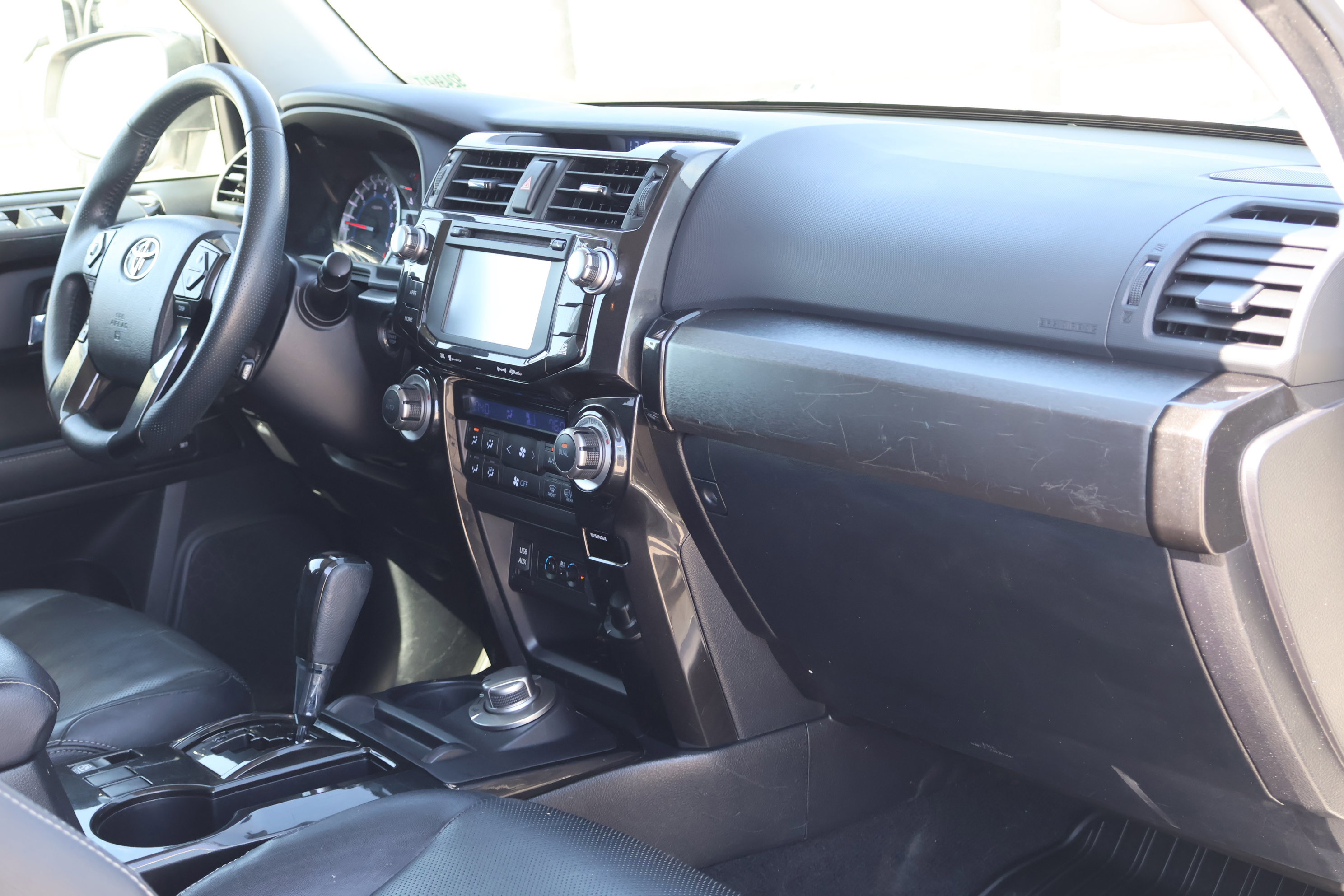 Used 2019 Toyota 4Runner Limited image 40
