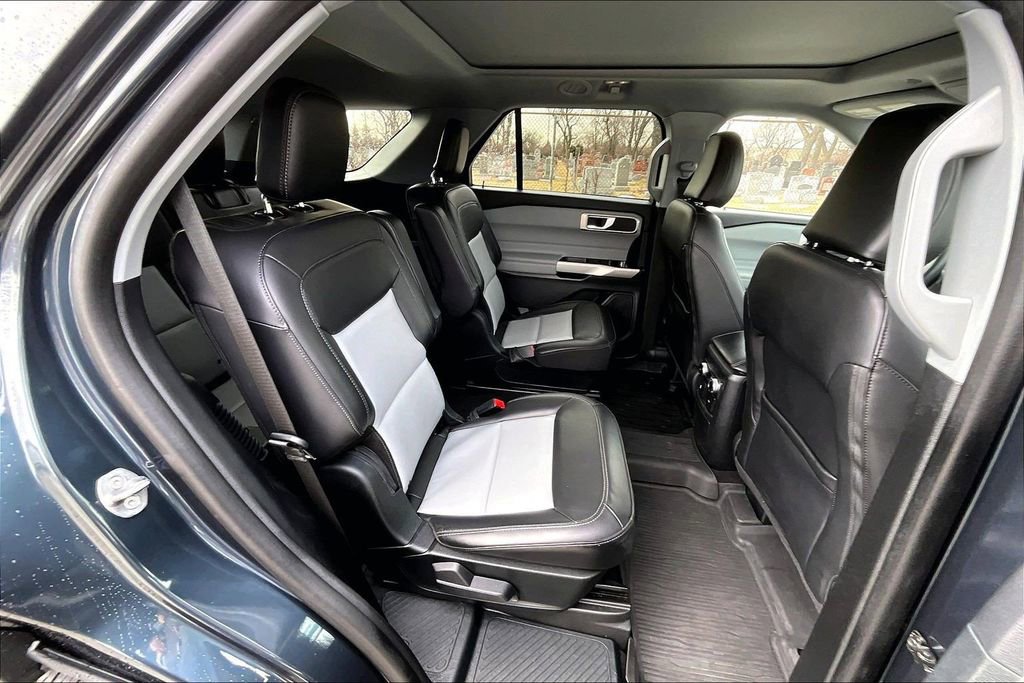 Certified 2023 Ford Explorer XLT w/ Equipment Group 202A image 26
