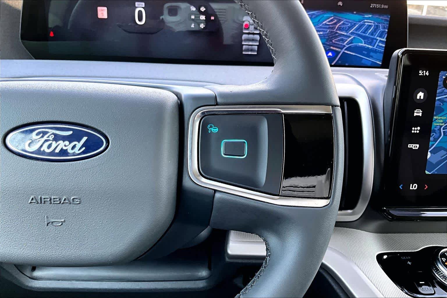 Certified 2025 Ford Expedition Active RWD image 25
