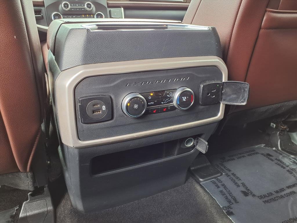 Certified 2023 Ford Expedition Limited image 16