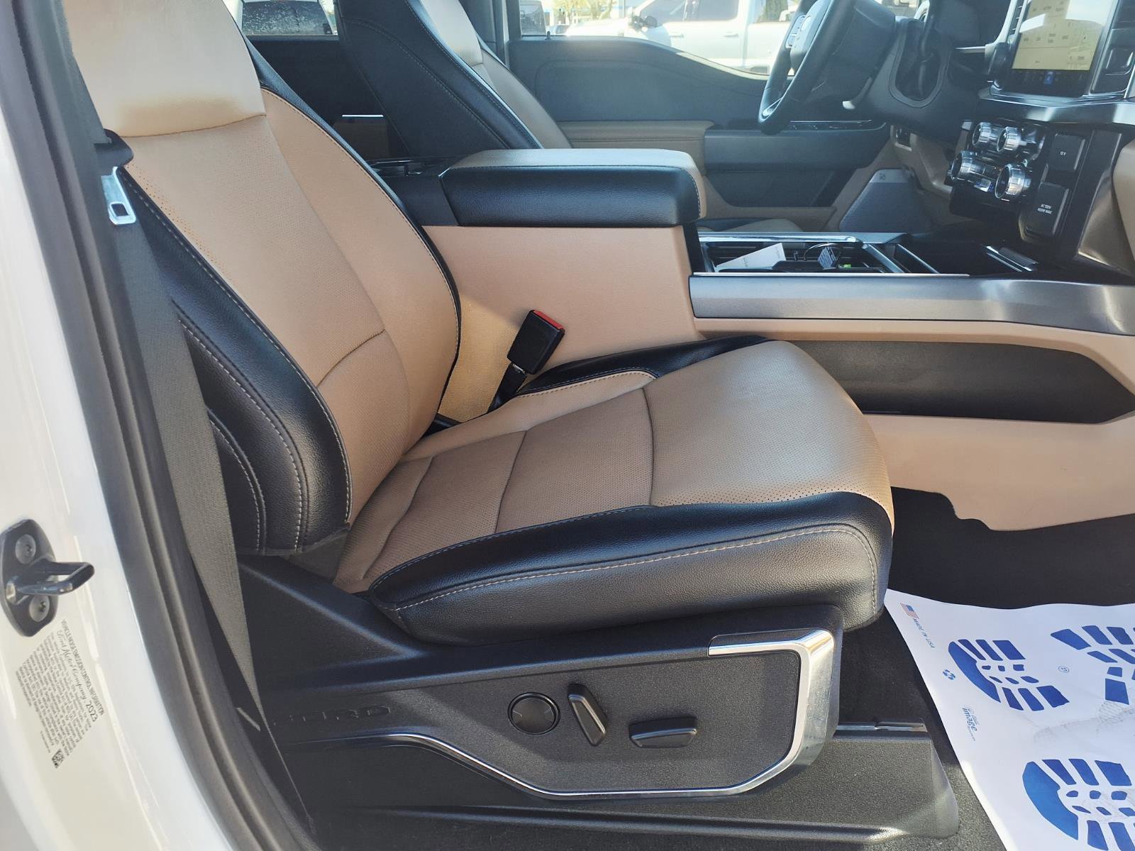 Certified 2023 Ford F250 Lariat w/ Lariat Ultimate Package image 11