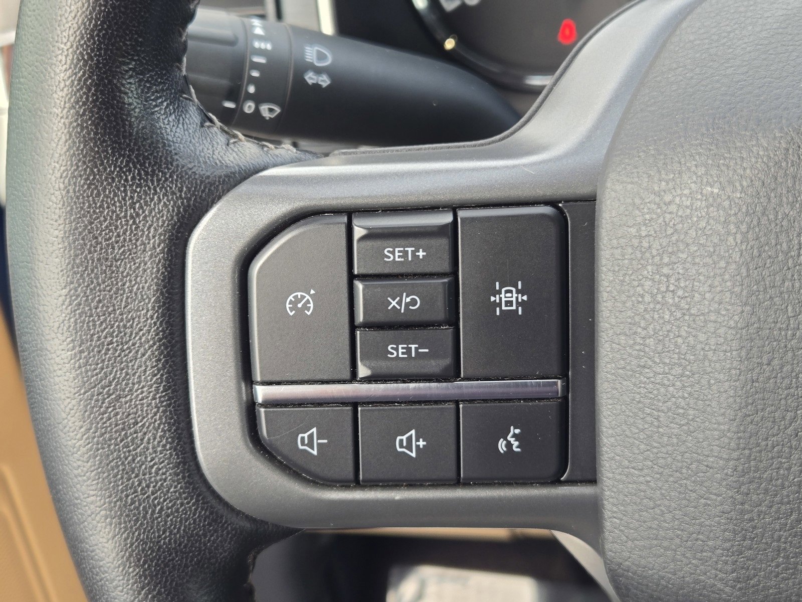 Certified 2021 Ford F150 XLT w/ Equipment Group 301A Mid image 23