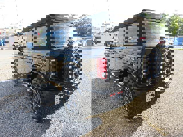 Certified 2022 Ford Bronco Big Bend image 3