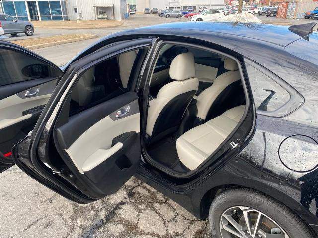 Used 2022 Kia Forte LXS w/ LXS Technology Package image 26