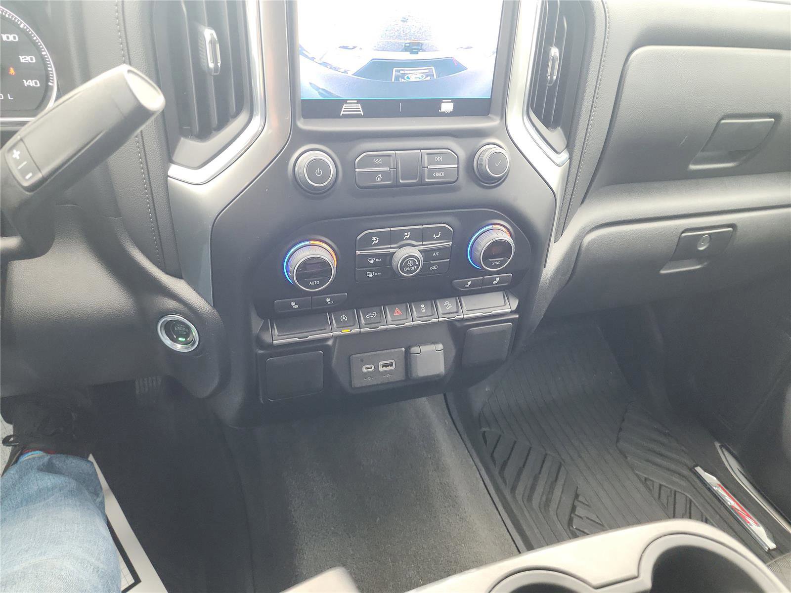 Used 2021 Chevrolet Silverado 1500 LT w/ Z71 Off-Road Package image 35