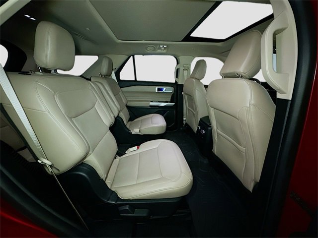 Certified 2021 Ford Explorer Limited w/ Hybrid Equipment Group 310A image 36