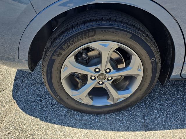 Certified 2023 Ford Escape ST-Line Select w/ Tech Pack #1 AWD/4WD image 5