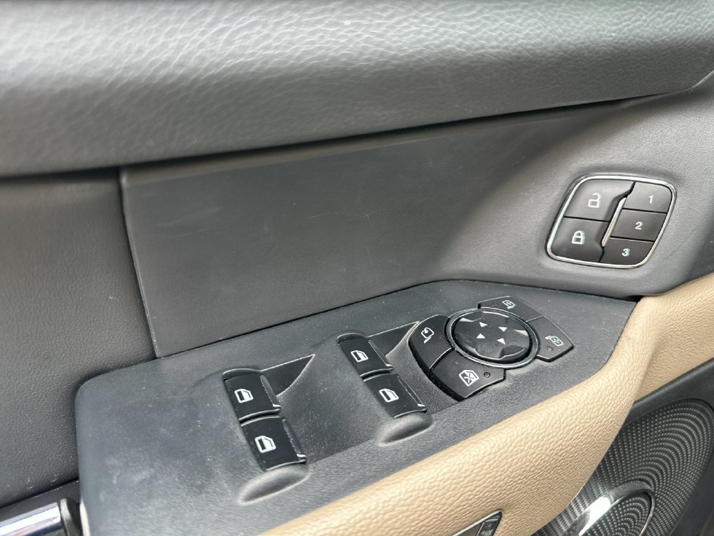 Certified 2023 Ford Expedition Limited RWD image 10