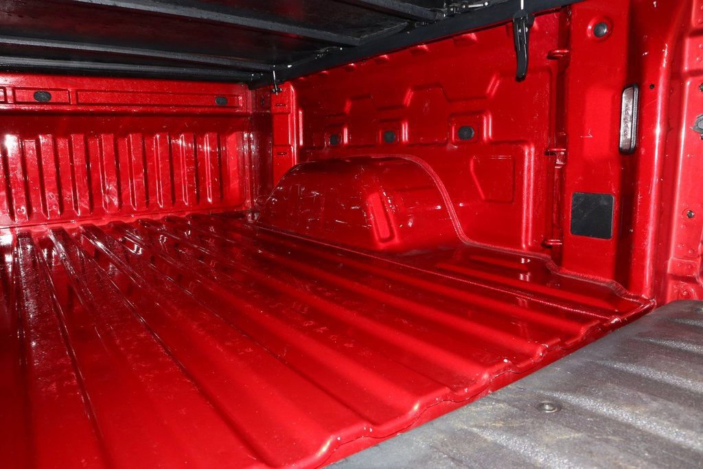 Used 2022 GMC Sierra 1500 Elevation image 17