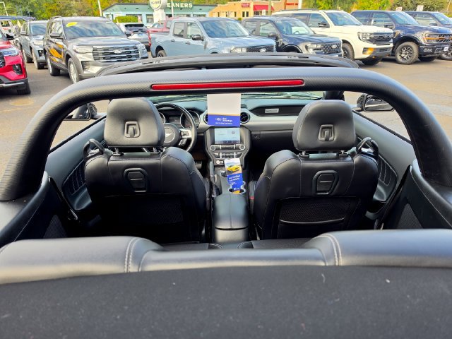 Certified 2022 Ford Mustang GT RWD image 7