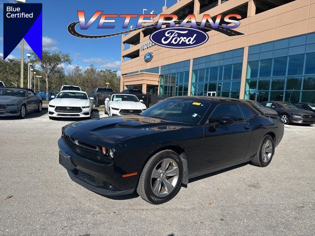 Used 2019 Dodge Challenger SXT