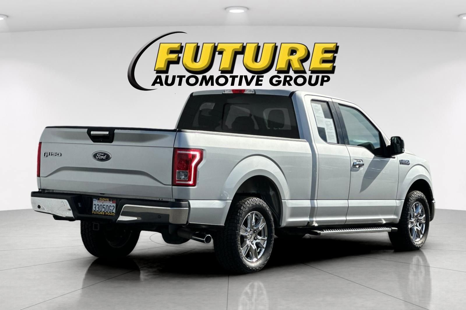 Certified 2017 Ford F150 XLT w/ Equipment Group 302A Luxury image 5
