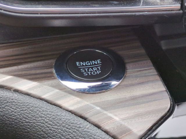 Certified 2022 Ford Explorer Limited w/ Equipment Group 301A image 34