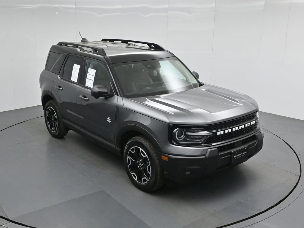 Certified 2025 Ford Bronco Sport Outer Banks w/ Outer Banks Tech Package+ image 4