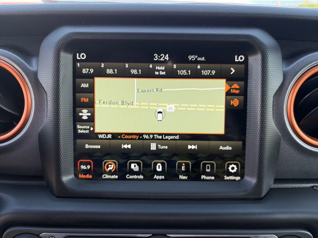 Used 2022 Jeep Gladiator Mojave w/ Auxiliary Switch Group AWD/4WD image 23