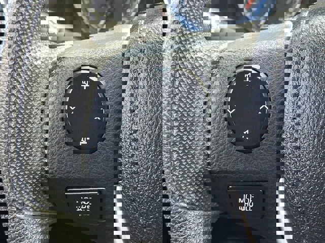 Used 2019 Toyota Corolla LE FWD image 21